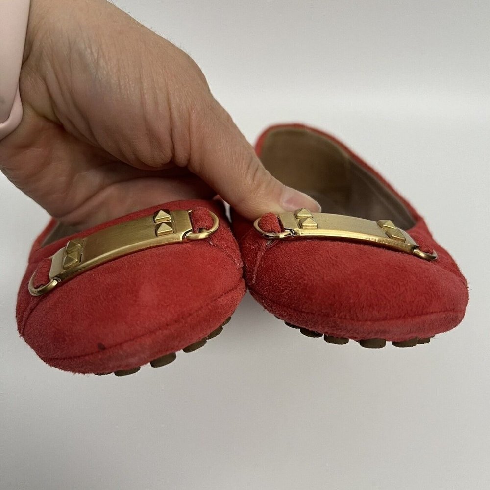 Tahari Red Suede Gold Buckle Loafer Flat Shoes Women's Size 7.5-8 38 - Picture 9 of 12